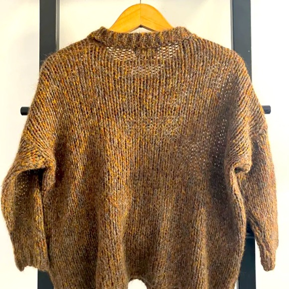 ❤️ Short wool knit with pockets - Picture 2 of 3